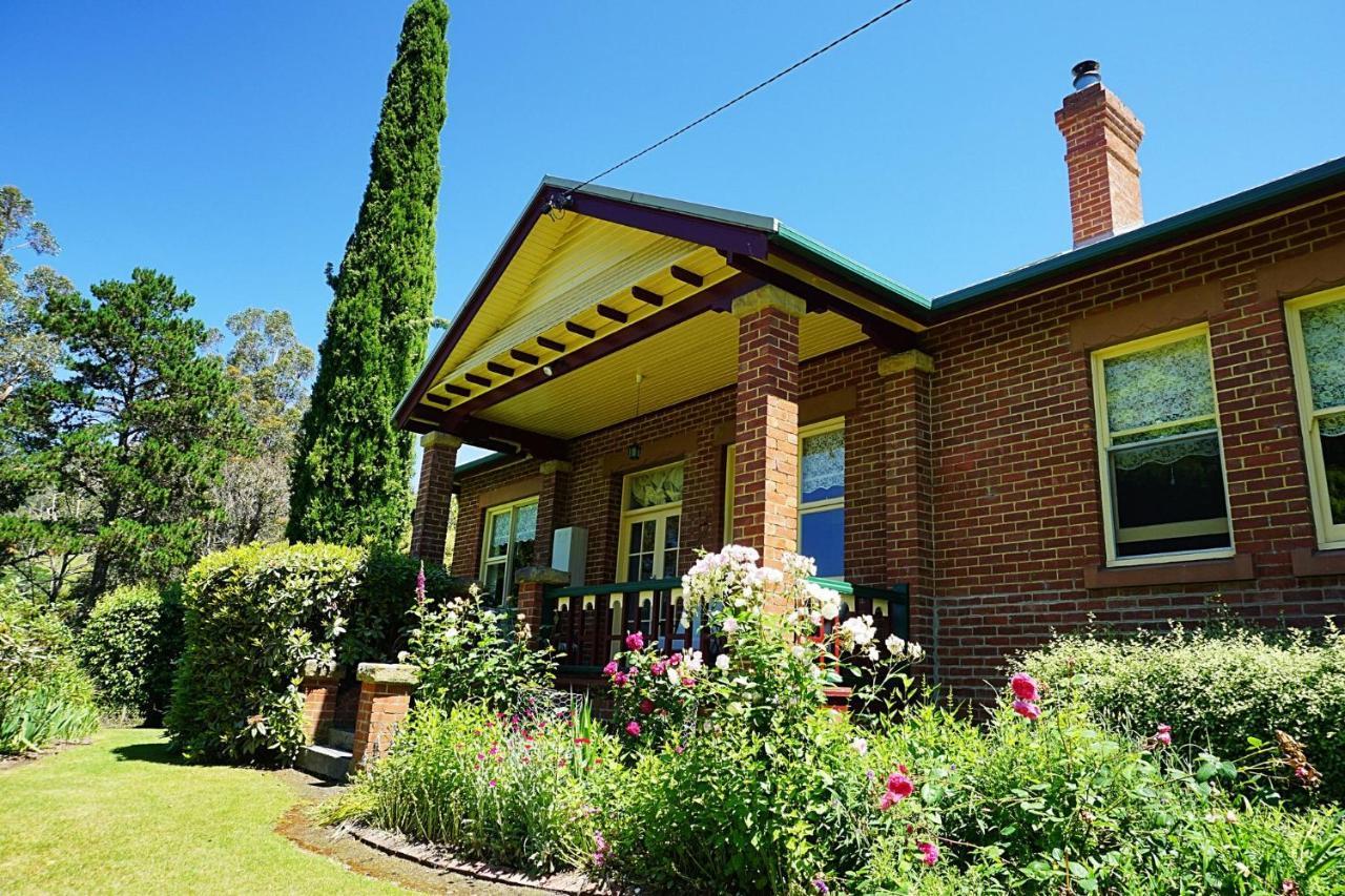 Donalea Bed And Breakfast & Riverview Apartment Castle Forbes Bay Exterior photo